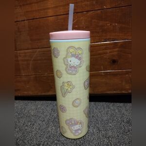 Hello Kitty Tumbler With Straw 22.5 OZ